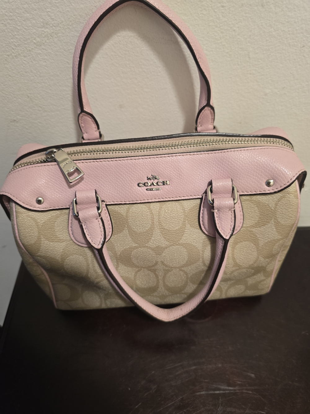 Coach Pink Trim Signature Satchel in Tan Canvas - Picture 1 of 1